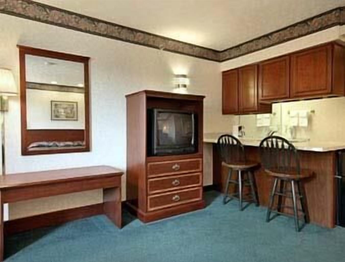 Ramada By Wyndham Strasburg Dover Zewnętrze zdjęcie