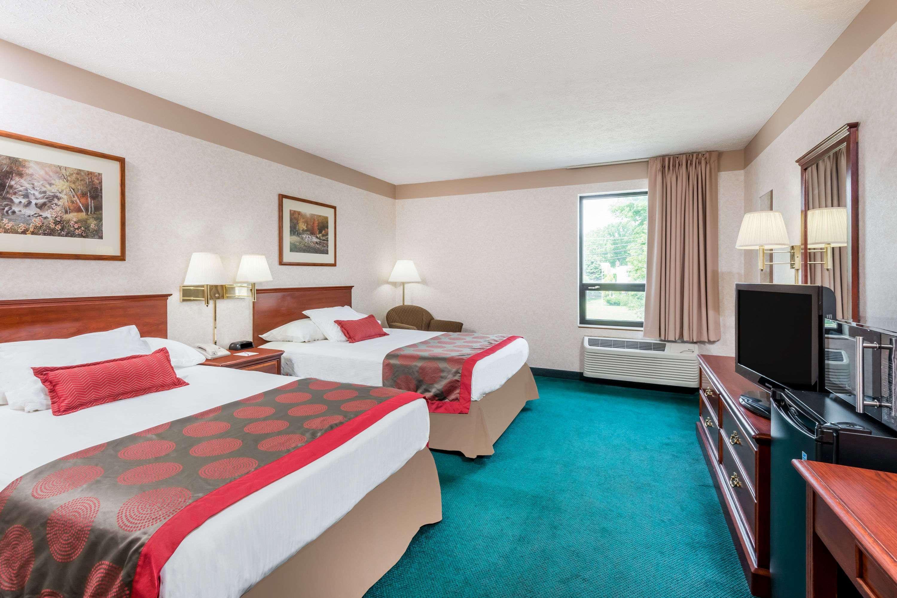 Ramada By Wyndham Strasburg Dover Zewnętrze zdjęcie